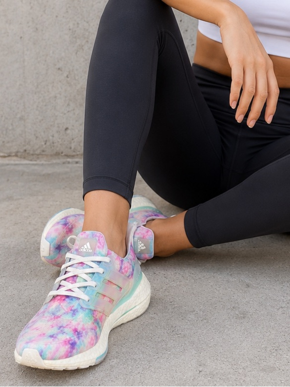 Adidas UltraBoost 21 Tie Dye Running Shoes Pastel Athletic Women’s Size‎ 9.5
